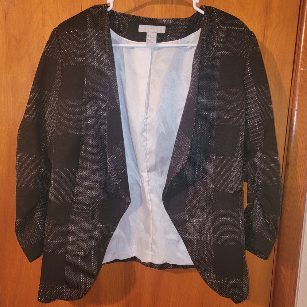 Women's Blazer Size 12 black/ white